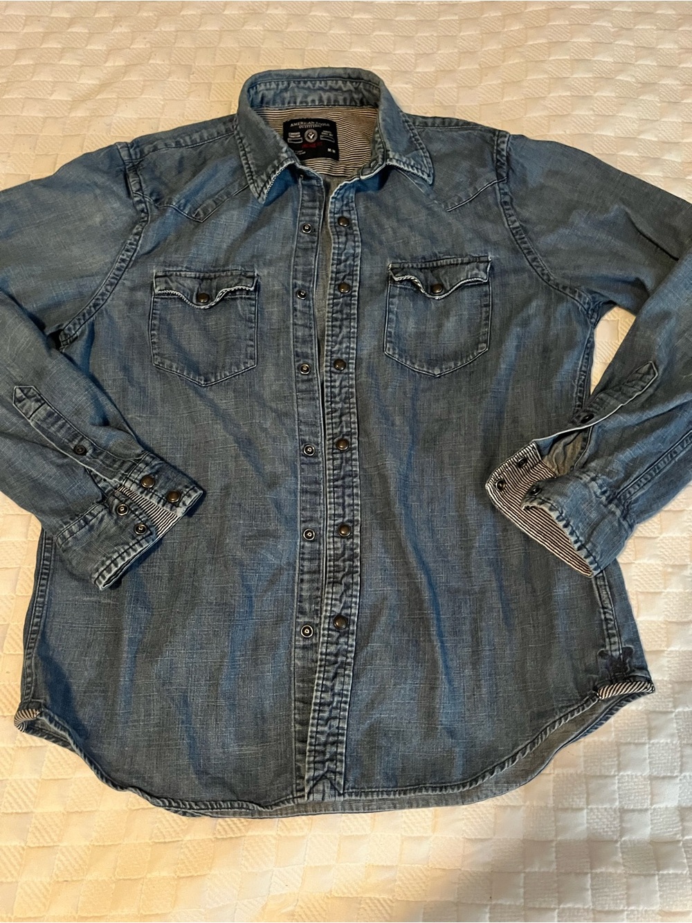 American Eagle Outfitters Medium Blue Denim Button-Up Shirt